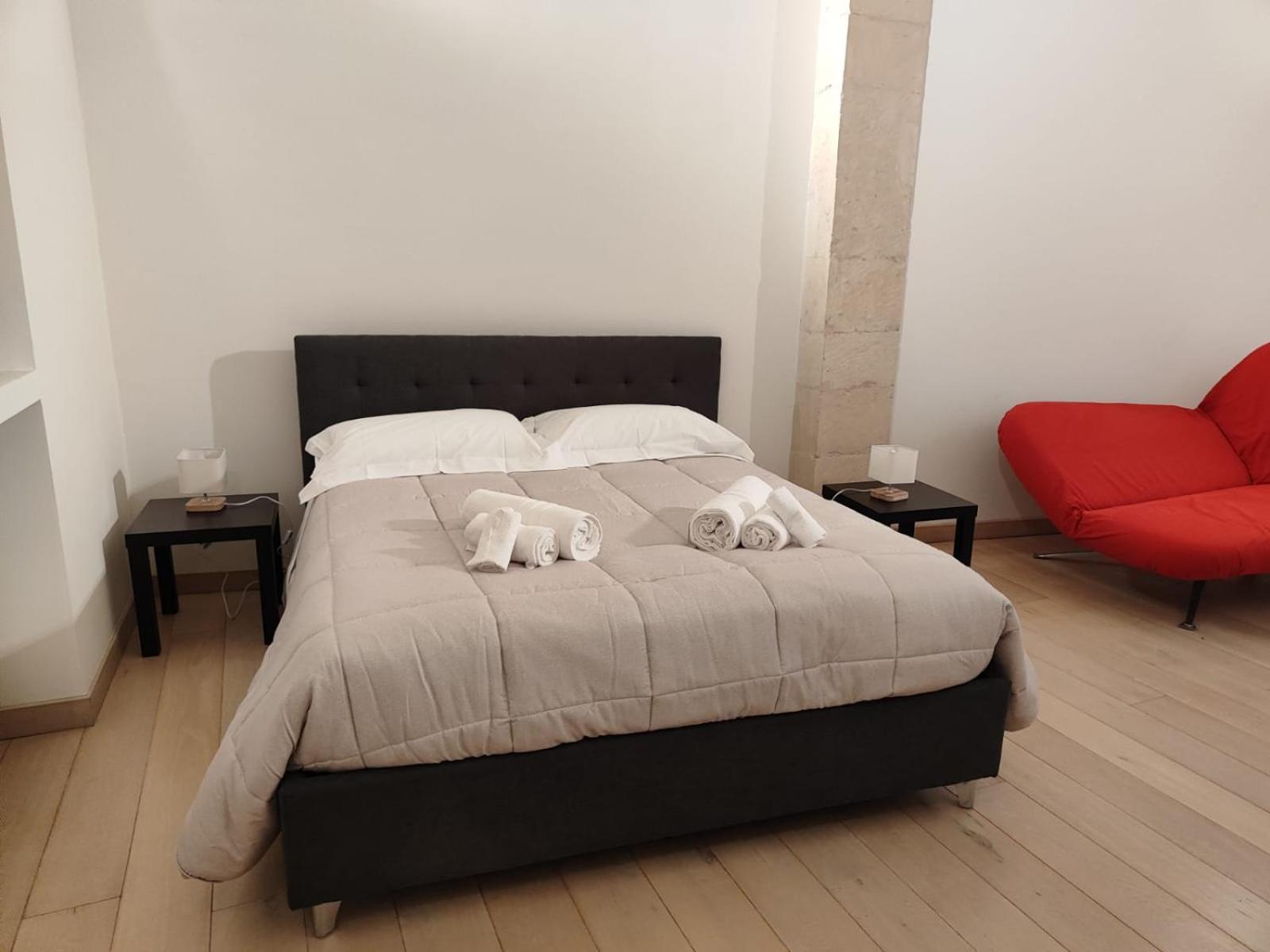 Suite Home D'Aragona Lecce Esterno foto