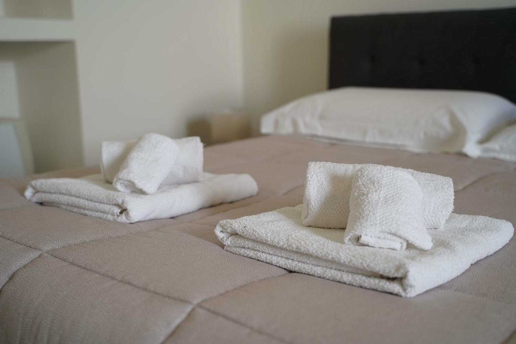 Suite Home D'Aragona Lecce Esterno foto
