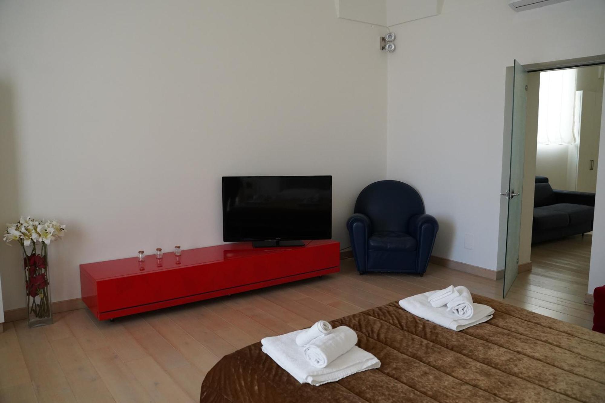 Suite Home D'Aragona Lecce Esterno foto