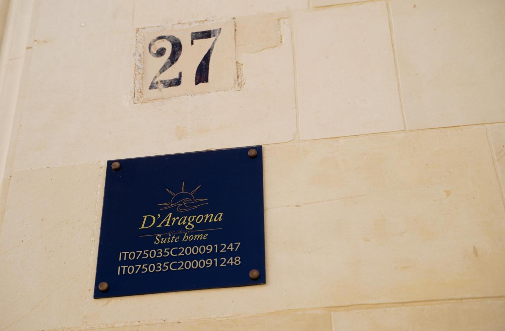 Suite Home D'Aragona Lecce Esterno foto