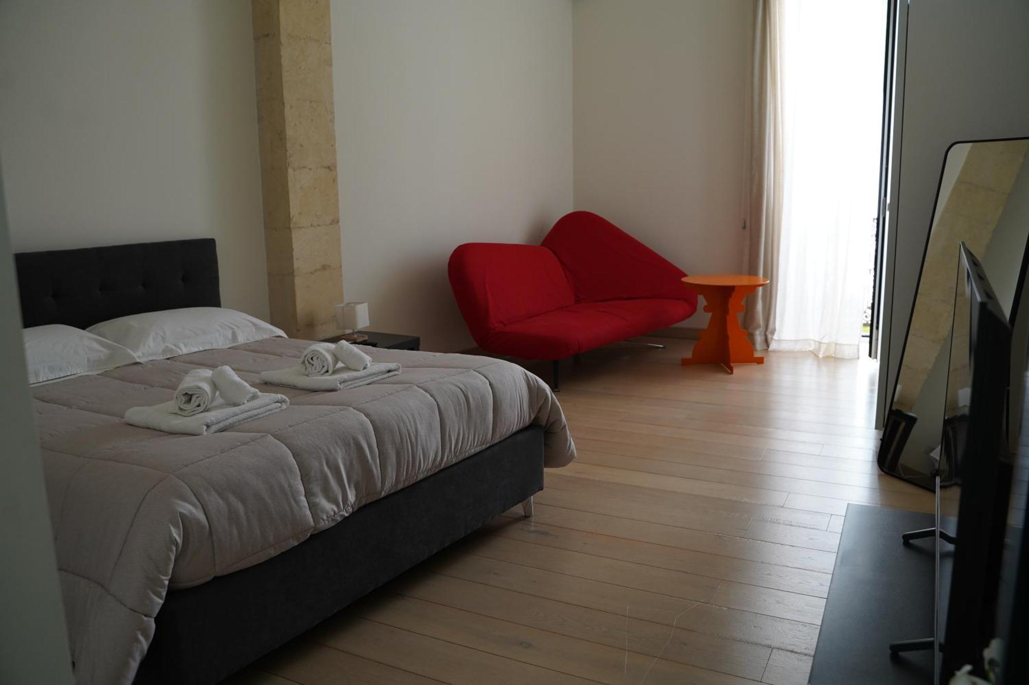 Suite Home D'Aragona Lecce Esterno foto