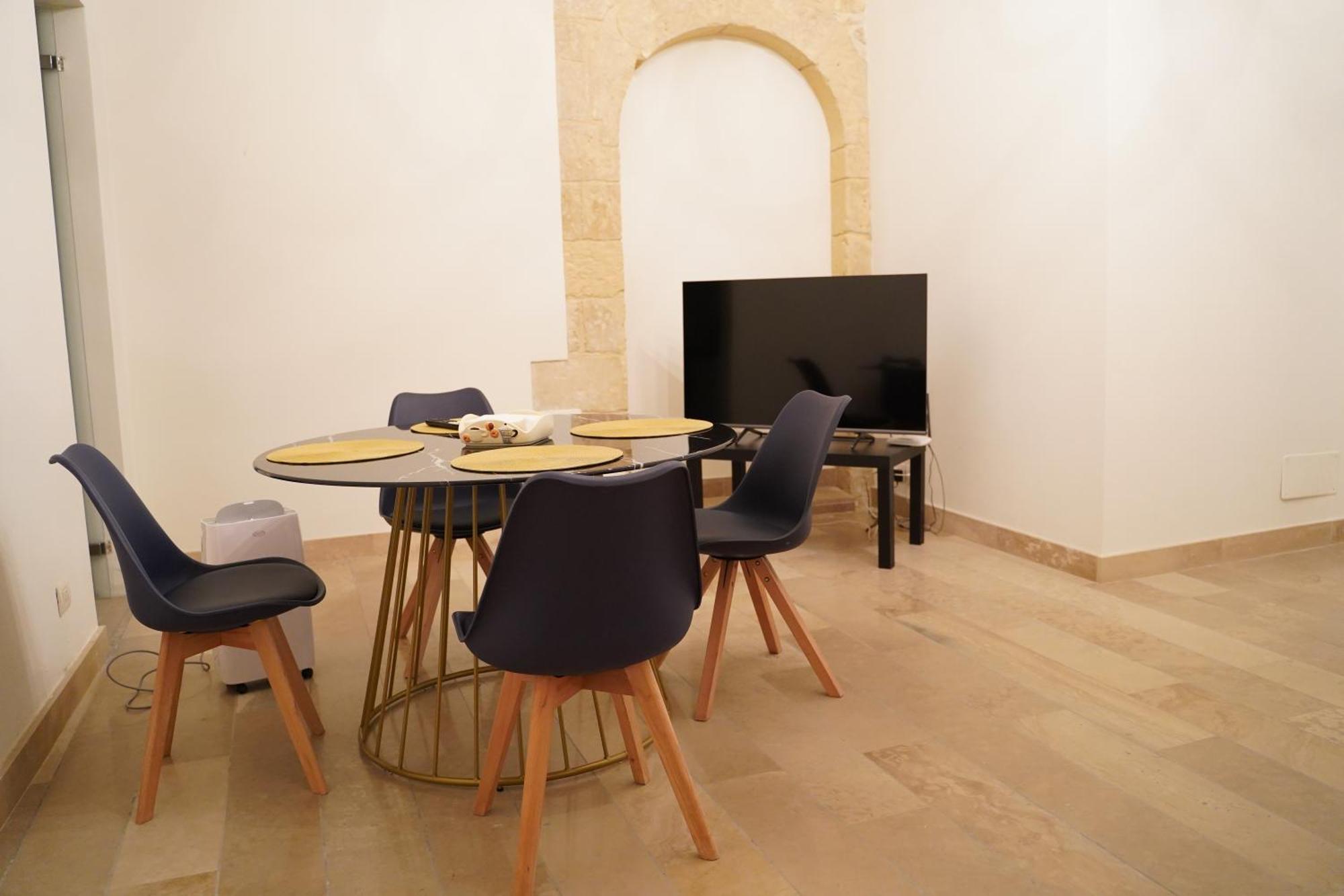 Suite Home D'Aragona Lecce Esterno foto